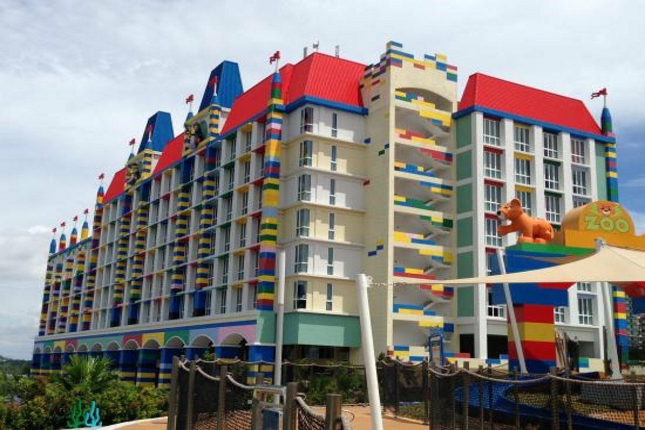 נוסג'יה Legoland Malaysia Hotel מראה חיצוני תמונה Legoland Florida Resort Hotel